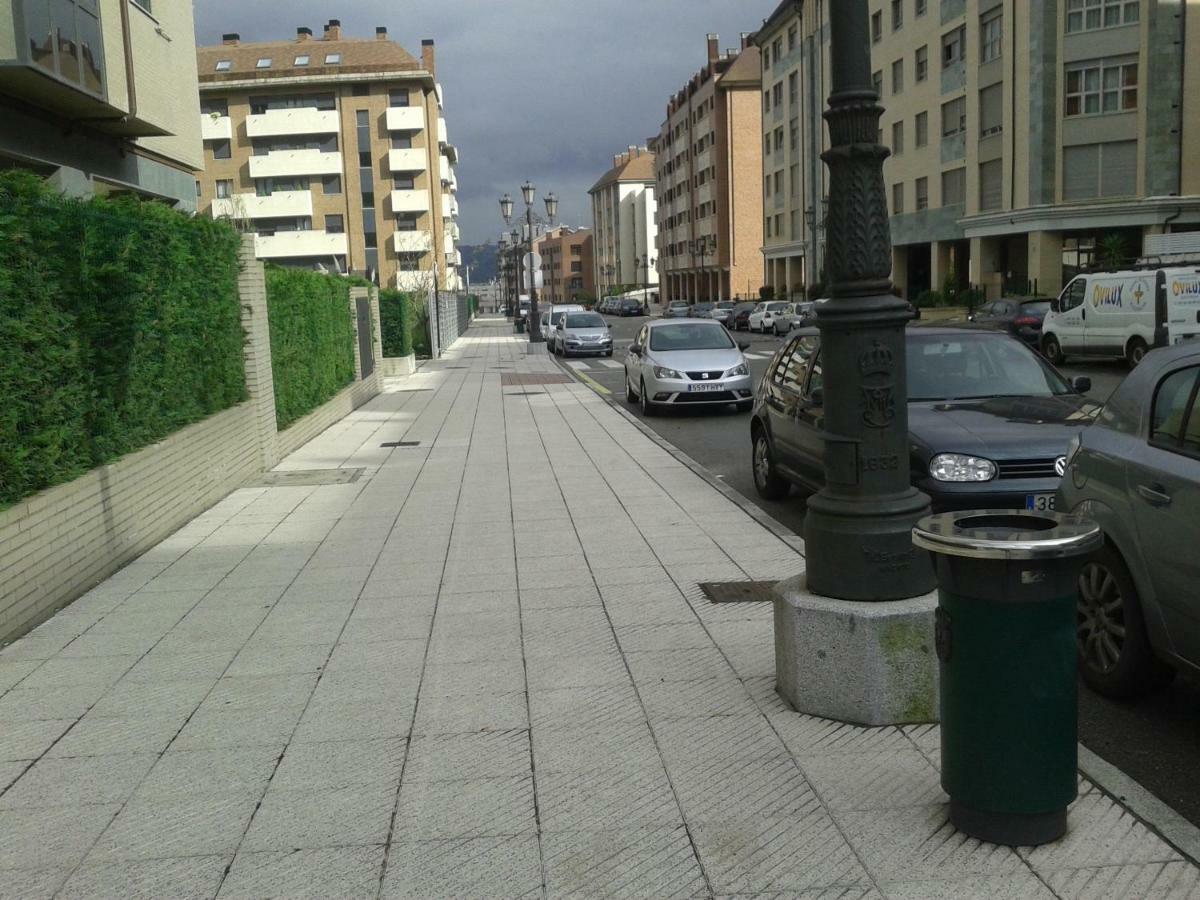 Torre De La Fuente Aprtovistas Piscina Parking Apartment Oviedo